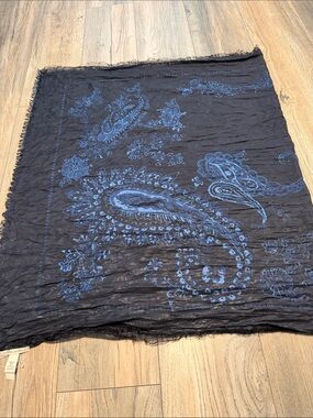Banana Republic Navy Shimmer Scarf